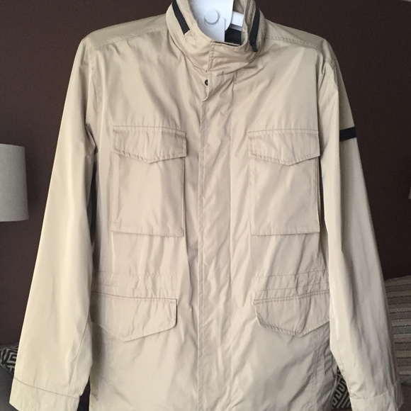 Michael Kors Beige Color Rain Jacket, Size L - Picture 1 of 8